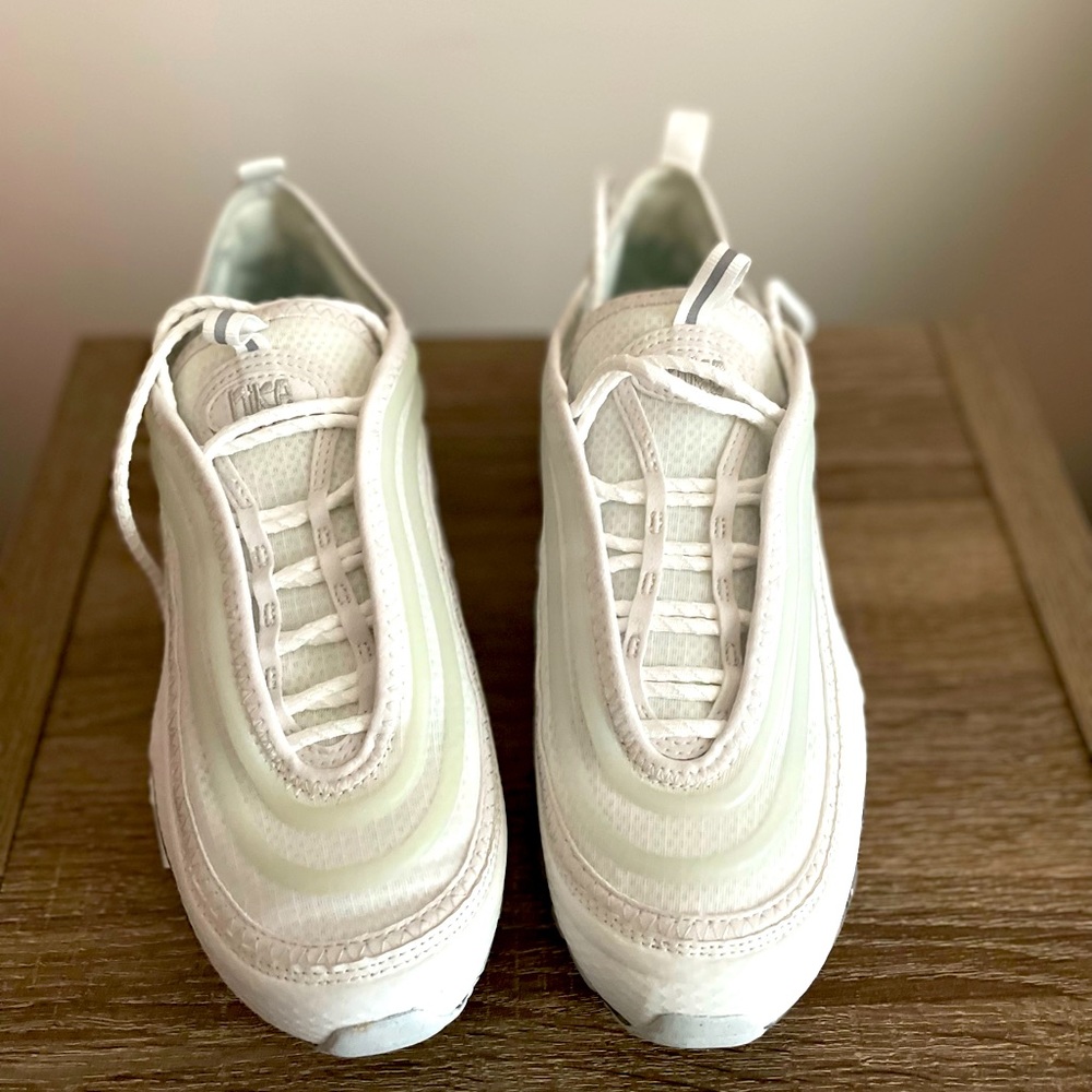 Women’s Nike Air Max 97 | Size 8 | White